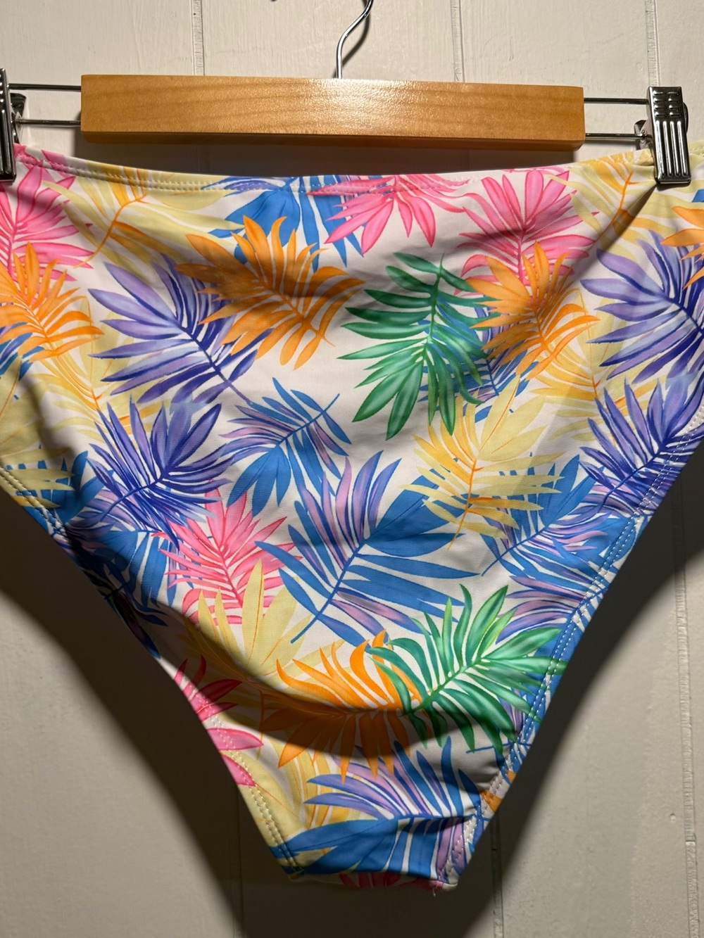 SHEIN Multi-Color Tropical Leaf Ruffle Tankini Set - Picture 5 of 7